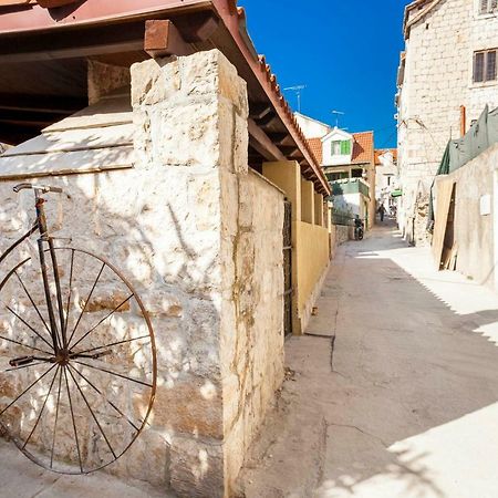 Cozy Apartment Lile In The Heart Of Old Town Сплит Екстериор снимка