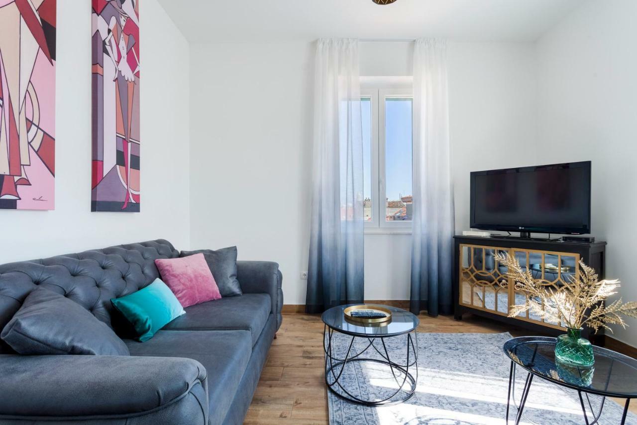 Cozy Apartment Lile In The Heart Of Old Town Сплит Екстериор снимка