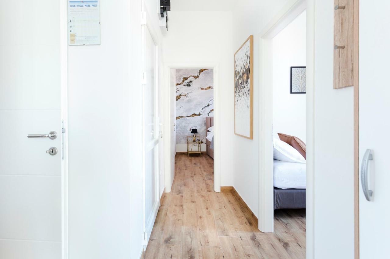 Cozy Apartment Lile In The Heart Of Old Town Сплит Екстериор снимка