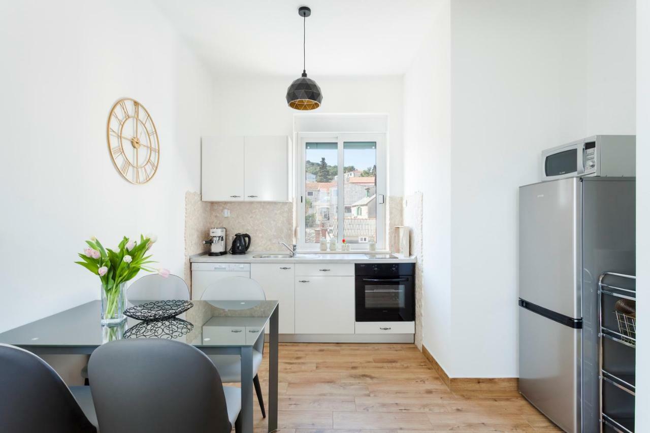 Cozy Apartment Lile In The Heart Of Old Town Сплит Екстериор снимка