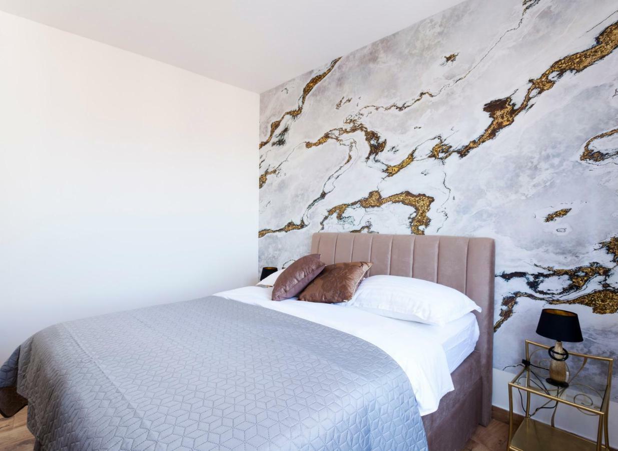 Cozy Apartment Lile In The Heart Of Old Town Сплит Екстериор снимка